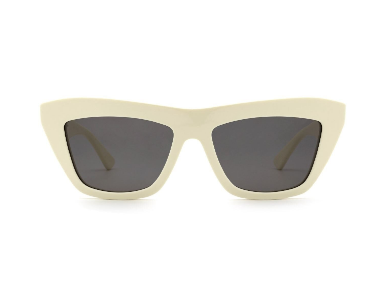BOTTEGA VENETA Sunglasses Veneta 1121S New Classic Cat-Eye in Ivory